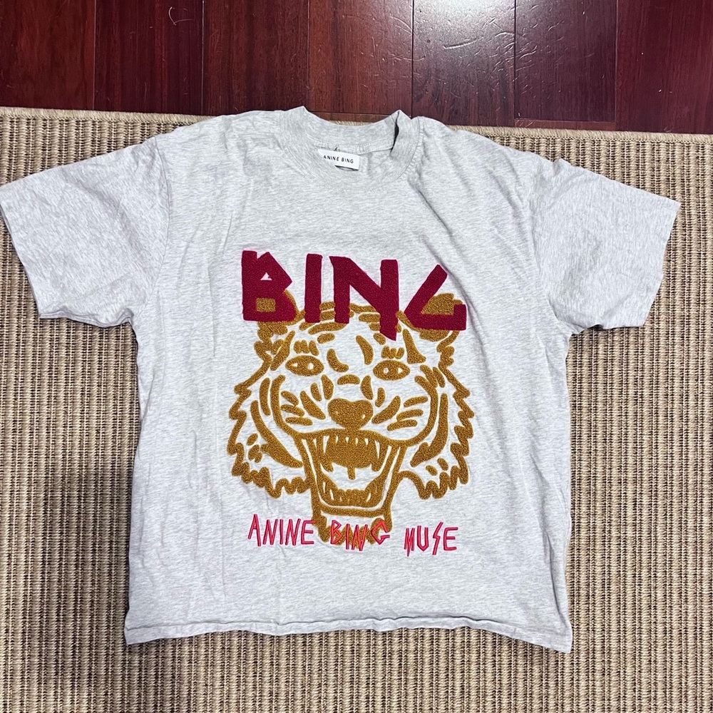 Anine Bing T- Shirt: 100% authentic, size M